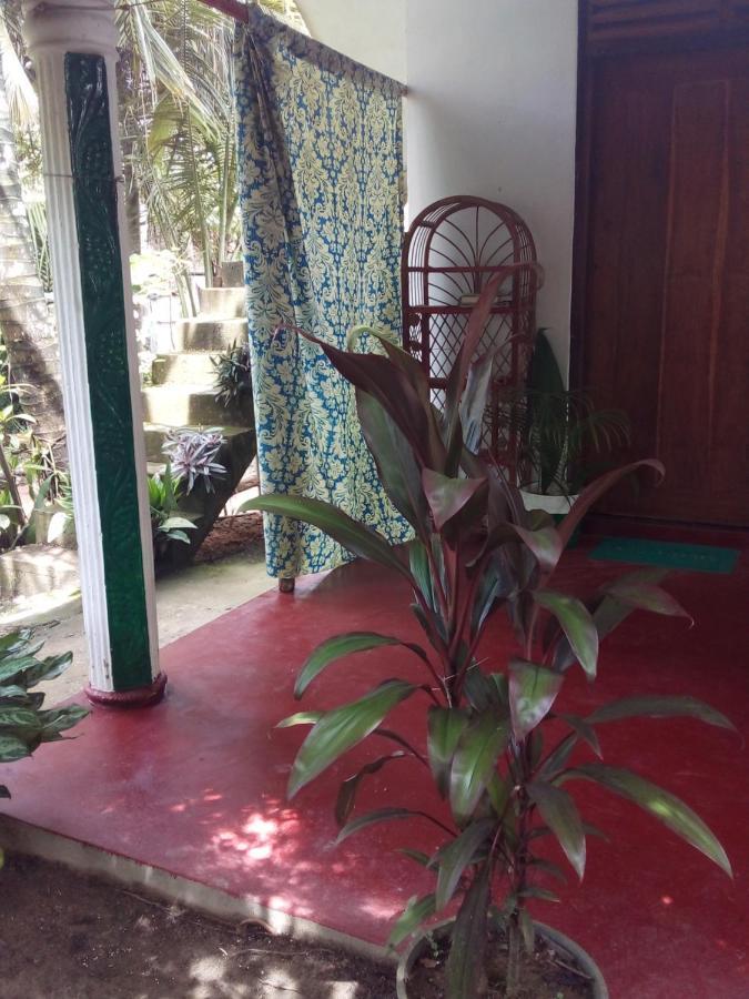 Yunal'S Place Matara Exterior foto